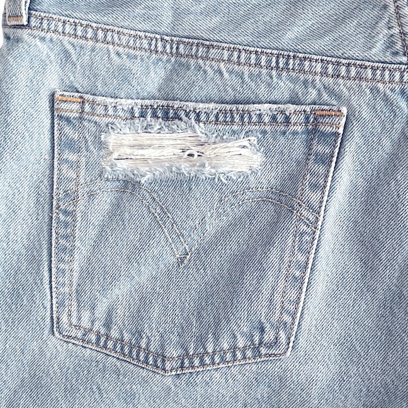 Levi’s 501 High Waist Shorts - Picture 9 of 13
